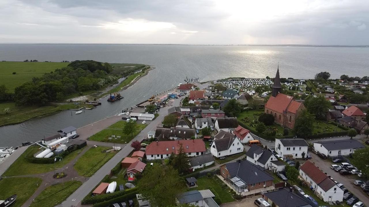 Reetferienhaus - Schaprode Hafen Eksteriør billede