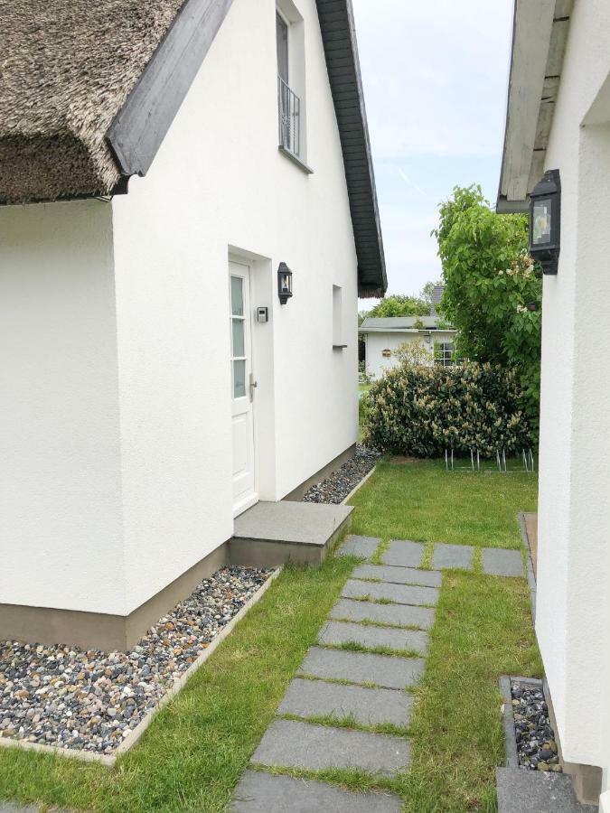 Reetferienhaus - Schaprode Hafen Eksteriør billede